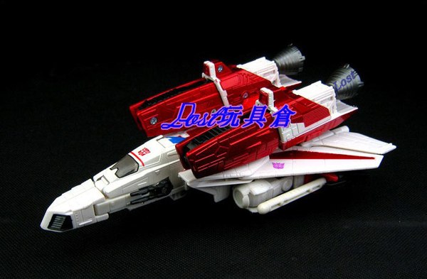Cybertron Con 2013 Henkei Jetfire New Out Of The Box Images Show Exclusive Figure Details  (4 of 7)